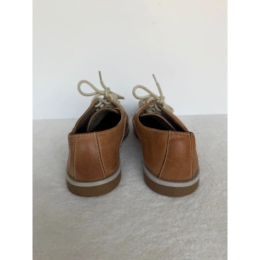 Clarks Mens 8 Tan Brown Leather Lace Up Derby Shoe comfort travel quiet luxury